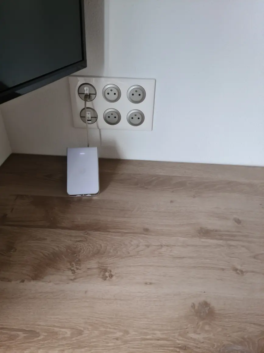 int&eacute;rieur de studio &eacute;quip&eacute; &agrave; montbeliard